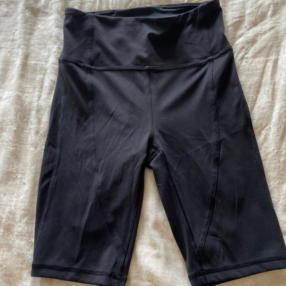 Lululemon high wasted bike shorts